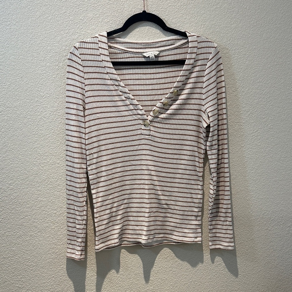 Lucky Brand White and Brown Striped Ribbed Henley Size Medium